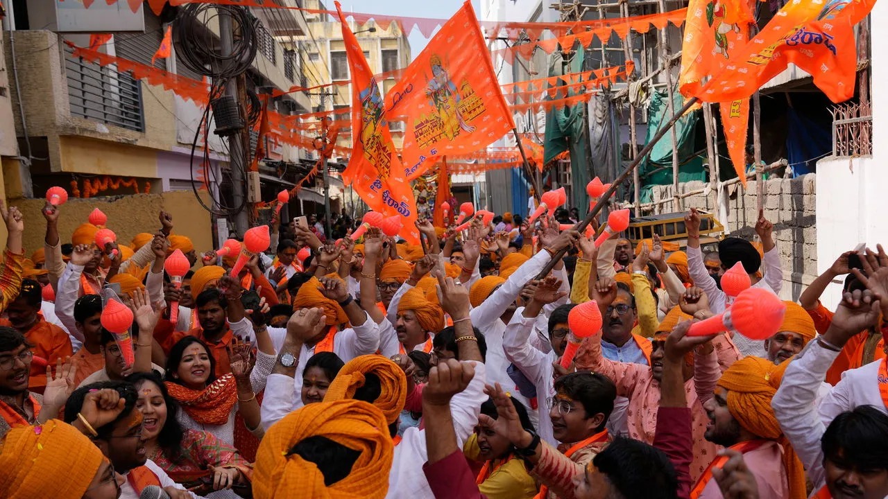 ভোটের মুখে বিজেপির অন্দরকলহে নতুন মোড় , মাঠে নামছে ভারতীয় হিন্দু সেনা পার্টি