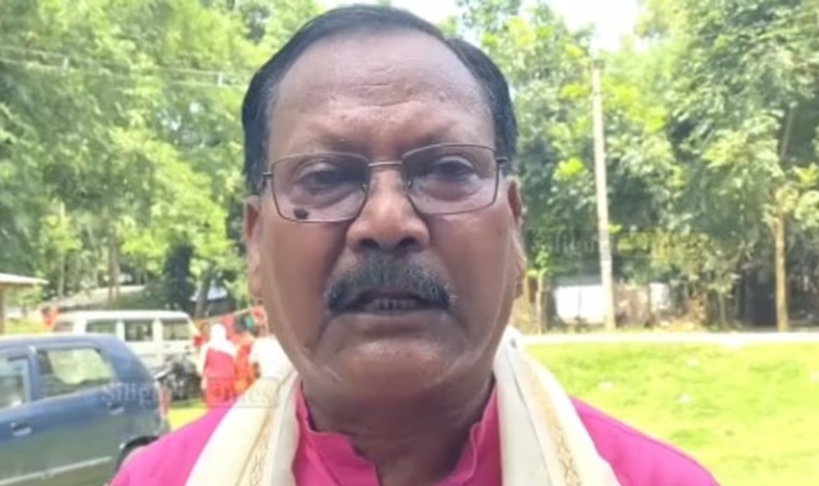 টিকিট পাননি, ইস্তফার সিদ্ধান্ত রাজগঞ্জের ৪ বারের তৃণমূল বিধায়ক খগেশ্বর রায়ের