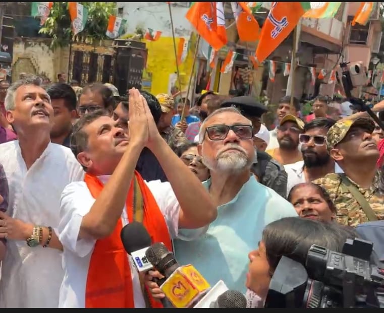 ভবানীপুরে রাজনৈতিক উত্তাপ চরমে , মুখ্যমন্ত্রীর গড়ে প্রচারে শুভেন্দু অধিকারী