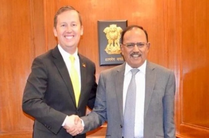 মধ্যপ্রাচ্যে ভয়াবহ যুদ্ধ, মার্কিন রাষ্ট্রদূতের সঙ্গে বৈঠক ডোভালের