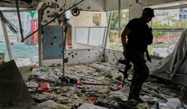 ভয়াবহ বদলা ইরানের, ইজরায়েলের পারমাণবিক কেন্দ্রে হামলা তেহরানের, আহত শতাধিক