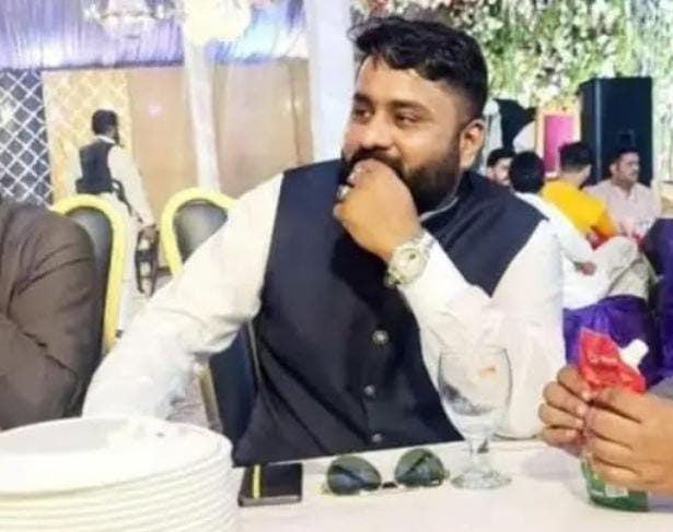 নামাজ পড়ে মসজিদ থেকে বেরোতেই গুলি , পাকিস্তানে খুন লস্কর-ই-তইবার কমান্ডার