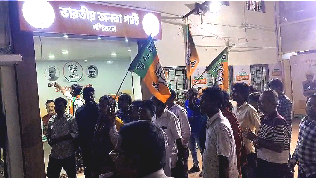 প্রার্থী পছন্দ নয় কর্মীদের , সরাসরি কলকাতায় প্রতিবাদে পূর্বস্থলী উত্তরের বিজেপি সমর্থকরা