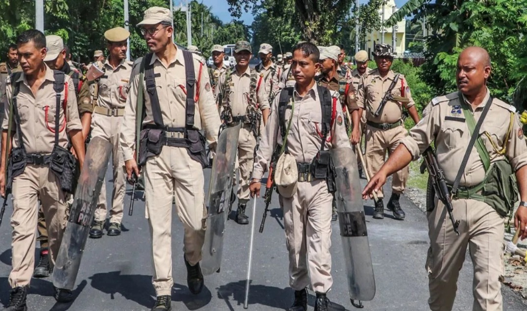 উত্তাল ভোটমুখী অসম, পুলিশ শিবিরে গ্রেনেড হামলা আলফা জঙ্গি গোষ্ঠীর, আহত ৪