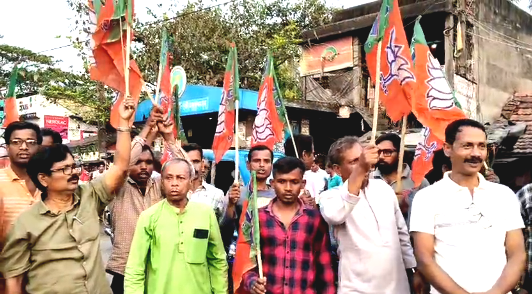 অচেনা মুখ চাই না! কুলপিতে প্রার্থী বদলের দাবিতে ফের সরব গেরুয়া শিবিরের কর্মী-সমর্থকরা