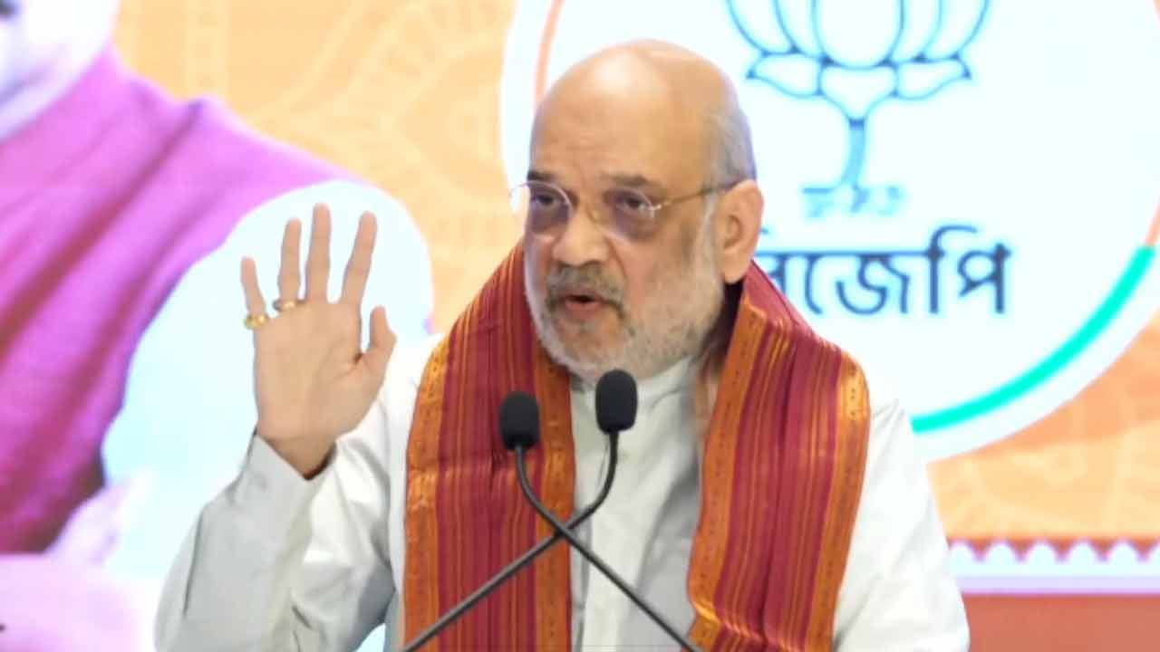 খুঁজে খুঁজে অনুপ্রবেশকারীদের বের করব , সীমান্ত ইস্যুতে হুঁশিয়ারি শাহের