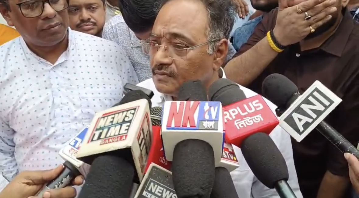 মুসলিমদের তোষণ করতে গিয়ে হিন্দুদের অধিকার কেড়ে নিচ্ছে, মমতার বিরুদ্ধে ফের বিস্ফোরক শমীক