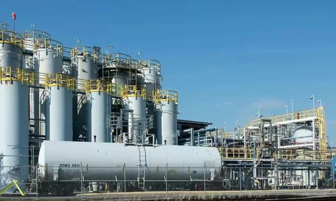 আমজনতাকে সুরহা দিতে পদক্ষেপ কেন্দ্রের, পেট্রোকেমিক্যালে শুল্ক সম্পূর্ণ প্রত্যাহার মোদি সরকারের