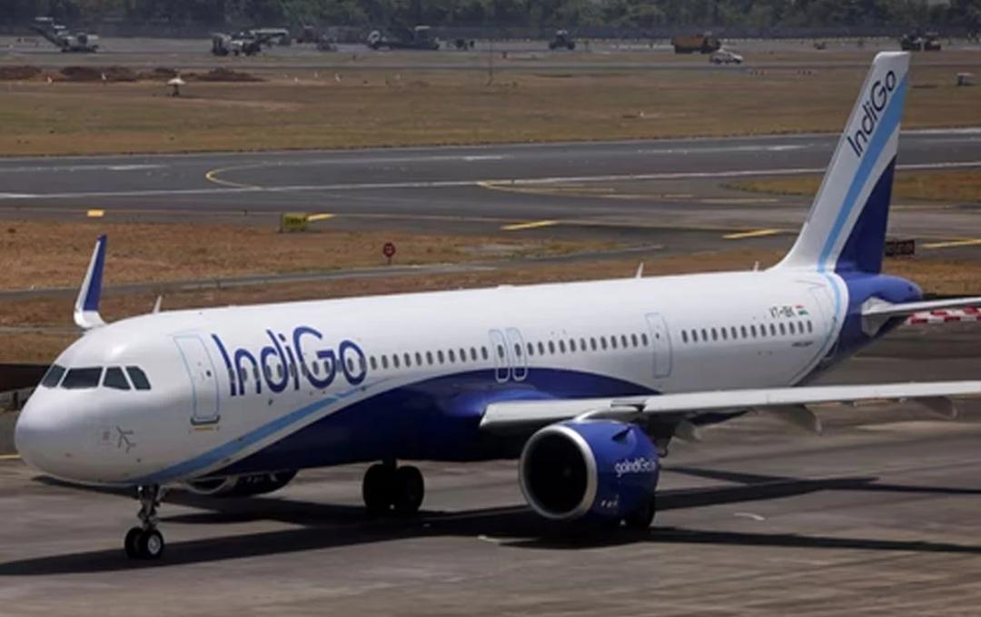 প্রতিকূল আবহাওয়ার জেরে রাজধানীতে ব্যাহত পরিষেবা , যাত্রী সুরক্ষায় নির্দেশিকা ইন্ডিগোর