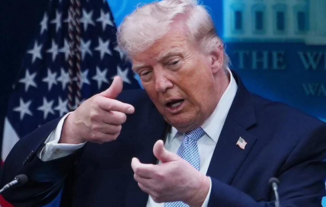 আজ রাতেই একটা গোটা সভ্যতা ধ্বংস হবে , ইরানকে মারাত্মক হুমকি ট্রাম্পের