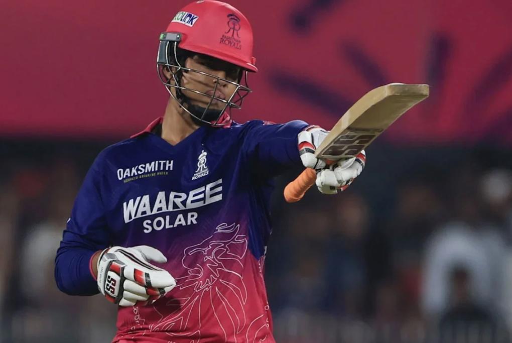 বুমরার পর পাত্তা পেল না হ্যাজলউড , বেঙ্গালুরুকে হারিয়ে একগুচ্ছ রেকর্ড বৈভবের