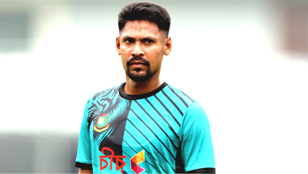 বিতর্কের মাঝেই কেল্লাফতে , পিএসএলের মঞ্চে মোস্তাফিজের বিশ্বরেকর্ড