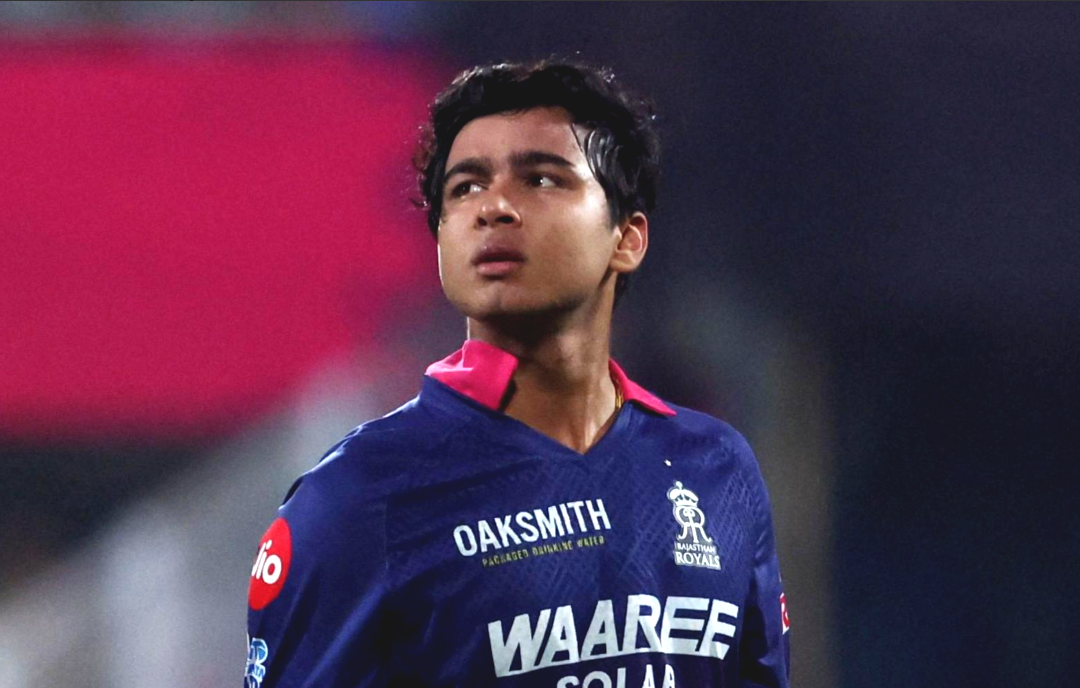 ১৫ বছরে বদলে দিয়েছেন ক্রিকেটের সংজ্ঞা , সাফল্যের পরও মনখারাপ বৈভবের