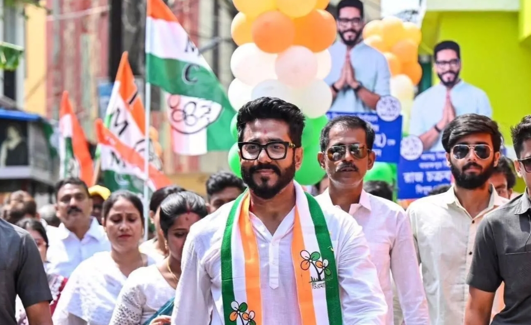 ‘ধান্দা করতে এসেছিল’, ব্যারাকপুরে হারের পর রাজ চক্রবর্তীর বিরুদ্ধে বিস্ফোরক মন্তব্য উত্তম দাসের