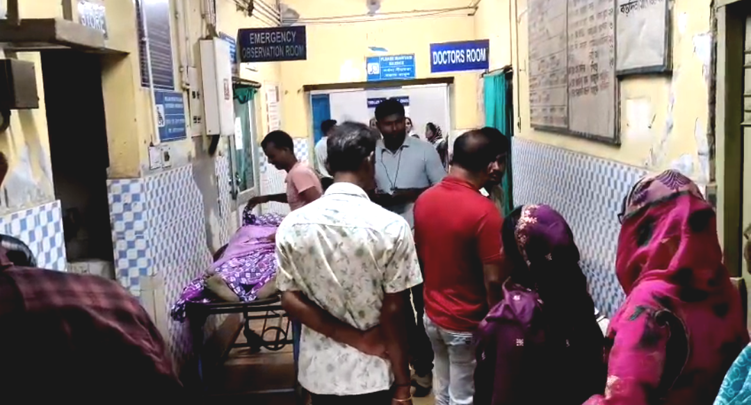 সামান্য জমি নিয়ে গণ্ডগোলের জেরে রক্তগঙ্গা! ধারালো অস্ত্রের হামলায় মৃত ১