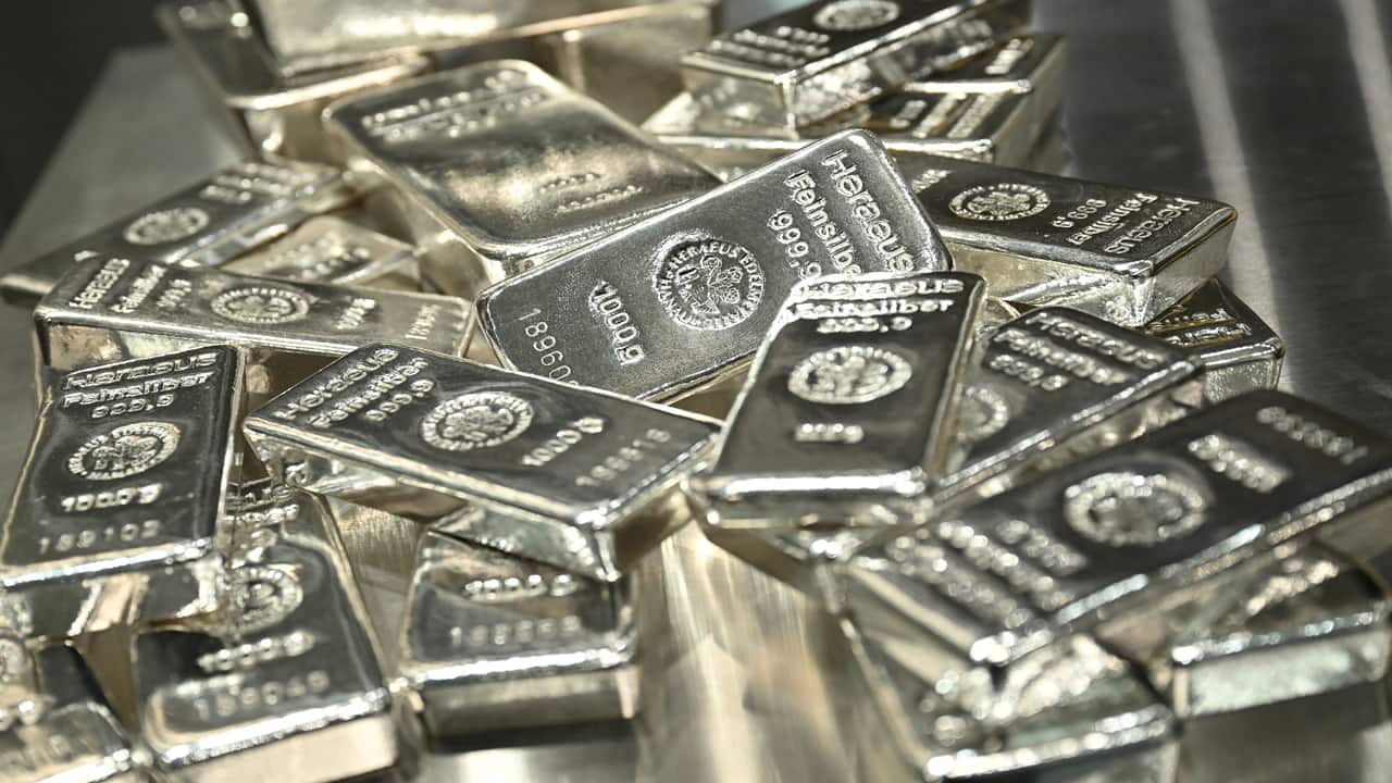 ১৮ ই মে ২০২৬ , সোমবার , রুপোর দামে উত্থান
