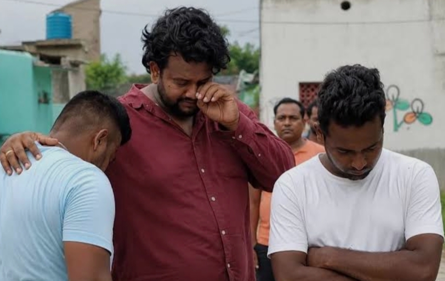 হঠাৎ ইস্তফা! কান্নাভেজা কণ্ঠে দল ছাড়লেন দুবরাজপুরের তৃণমূল কাউন্সিলর