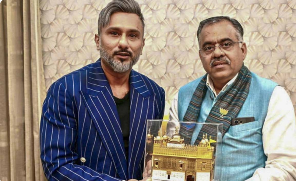 পাঞ্জাবকে বাঁচাতে হবে! বিজেপি নেতা তরুণ চুঘের সঙ্গে বিশেষ বৈঠক হানি সিংয়ের