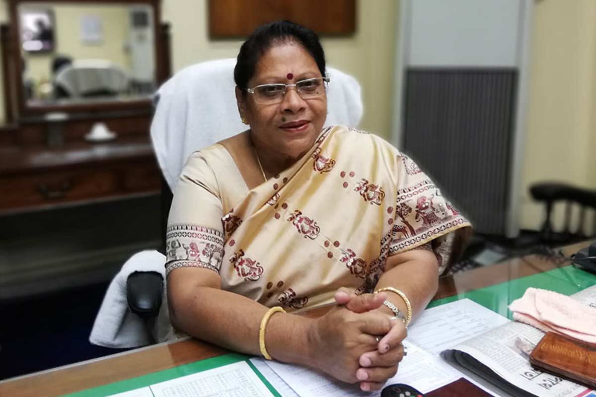 তৃণমূলে ভাঙনের আবহে কলকাতা পুরসভা বাঁচাতে তৎপর পুরনো শিবির , তড়িঘড়ি ডাক হল অধিবেশন