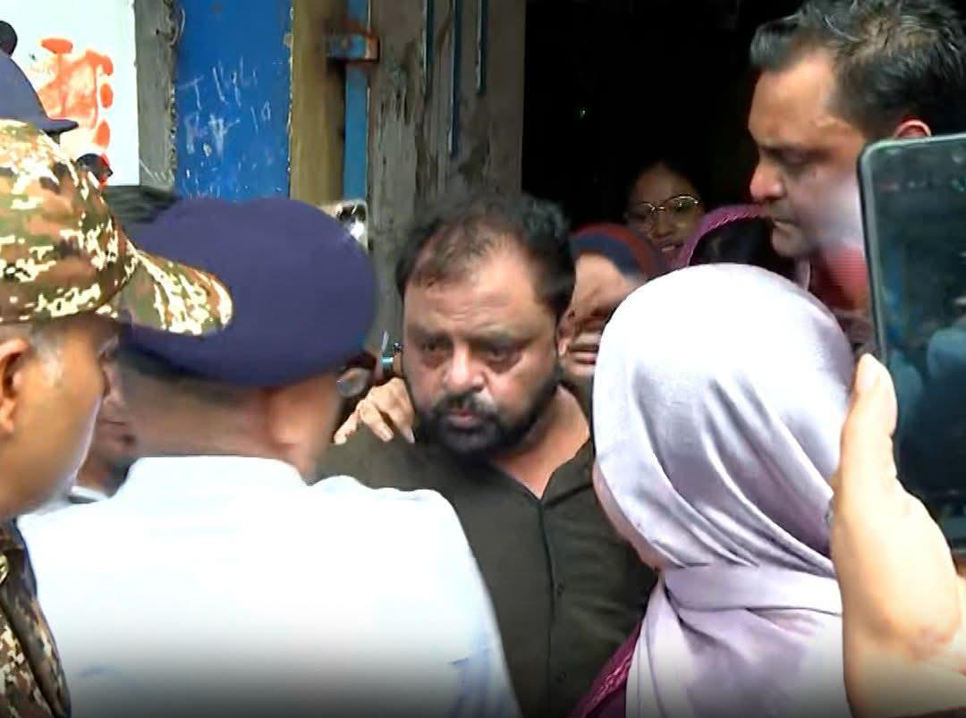 সাড়ে ৫ ঘণ্টার টানটান অপেক্ষা , অবশেষে পুলিশের হাতে গ্রেফতার তৃণমূল কাউন্সিলর জসিমউদ্দিন