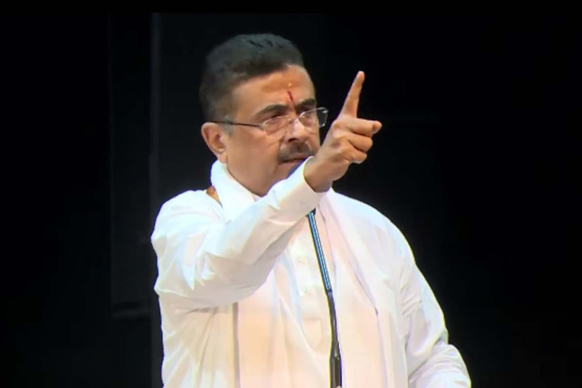 এদেরকে লাইনে আনার দায়িত্ব আমার , মহরমে বদলের ছবি তুলে ধরে বার্তা শুভেন্দুর