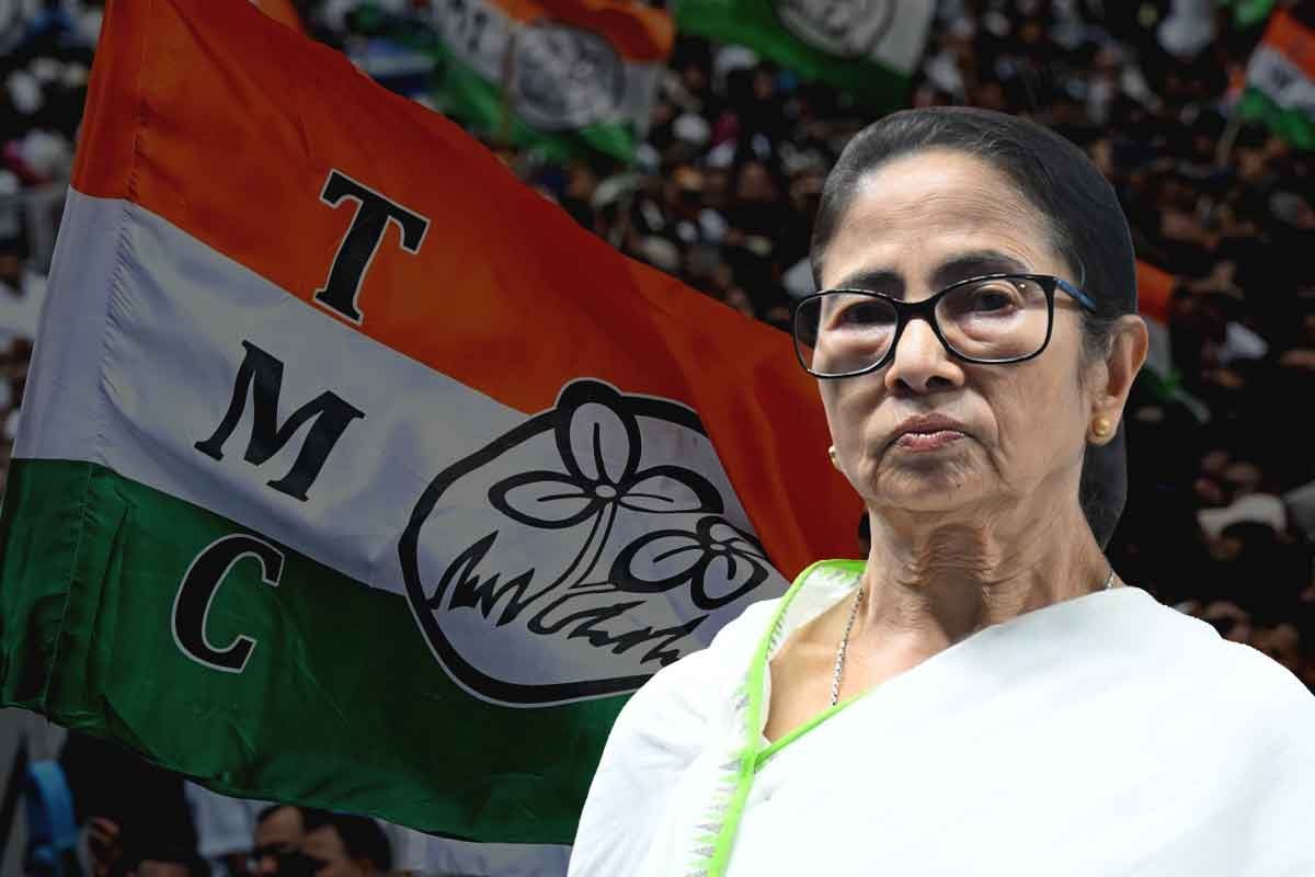 বেইমানদের জন্য দলে আর কোনো জায়গা নেই , ২১ জুলাইয়ের প্রস্তুতি বৈঠক থেকে কড়া বার্তা মমতার
