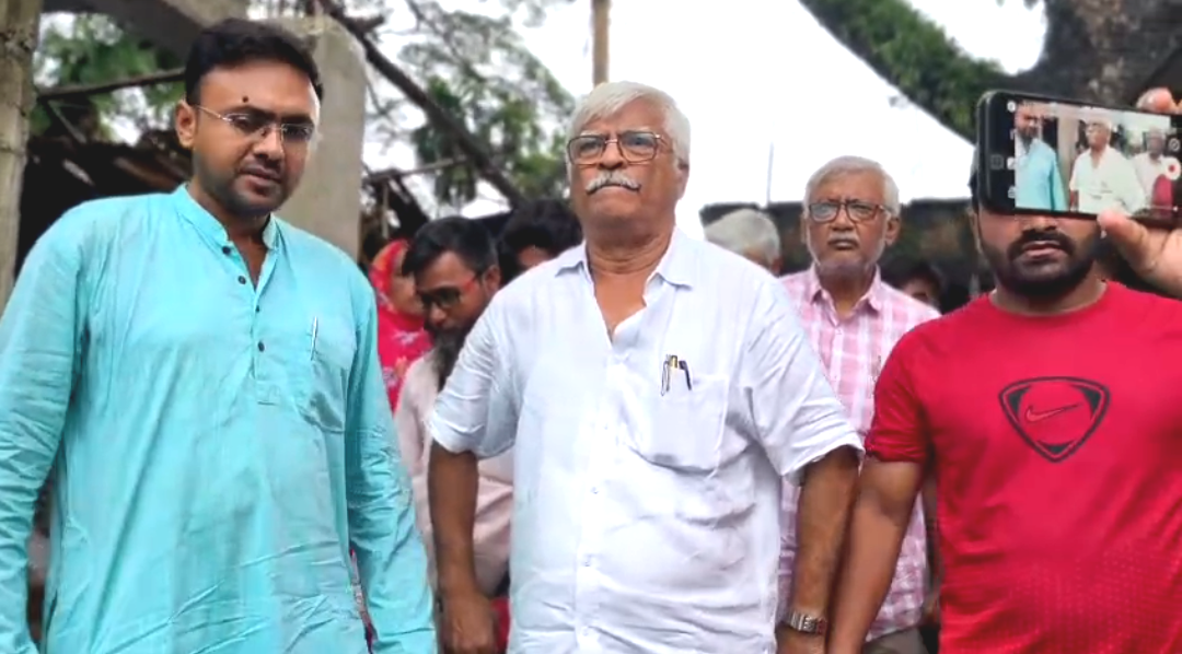 বারুইপুর কাণ্ডে নির্যাতিতার পরিবারের সঙ্গে দেখা সিপিএম প্রতিনিধিদল! বিচারের দাবিতে সরব নেতৃত্ব