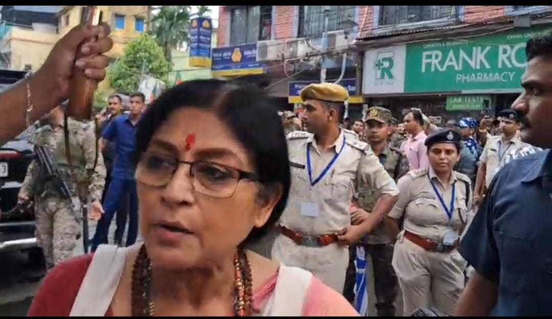 কোনো অপরাধী বাঁচতে পারবে না , বারুইপুরে উচ্চপর্যায়ের বৈঠকের পর বার্তা রূপা গঙ্গোপাধ্যায়ের