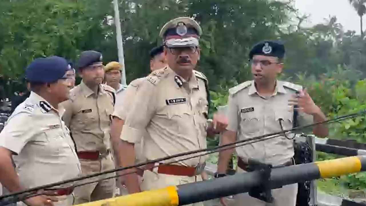 বারুইপুর কাণ্ডে পুলিশের ভূমিকাও তদন্তের আওতায় , কড়া বার্তা ডিজি সিদ্ধনাথের