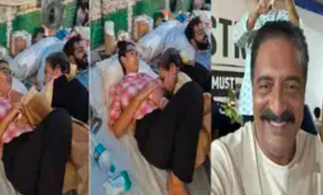 যন্তর মন্তরে শাবানা আজমি, অনশনরত ডাক্তারি ছাত্রীকে আশীর্বাদ! পাশে দাঁড়ালেন রাজও