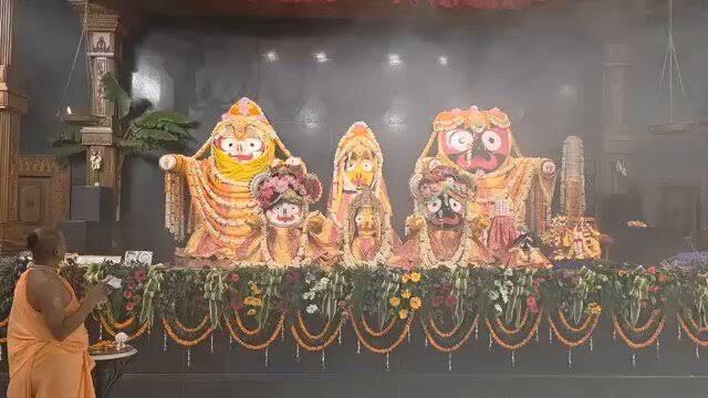 প্রথমবার জন্মাষ্টমী পালন দীঘা জগন্নাথ ধামে , ভোর থেকে উপচে পড়ছে ভিড়