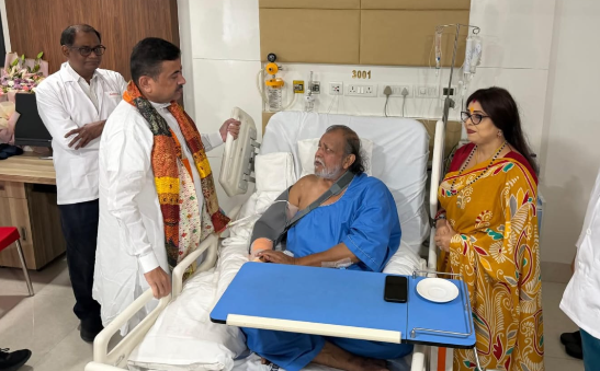 অস্ত্রোপচারের পর হাসপাতালে মিঠুন, দেখতে পৌঁছলেন মুখ্যমন্ত্রী শুভেন্দু অধিকারী
