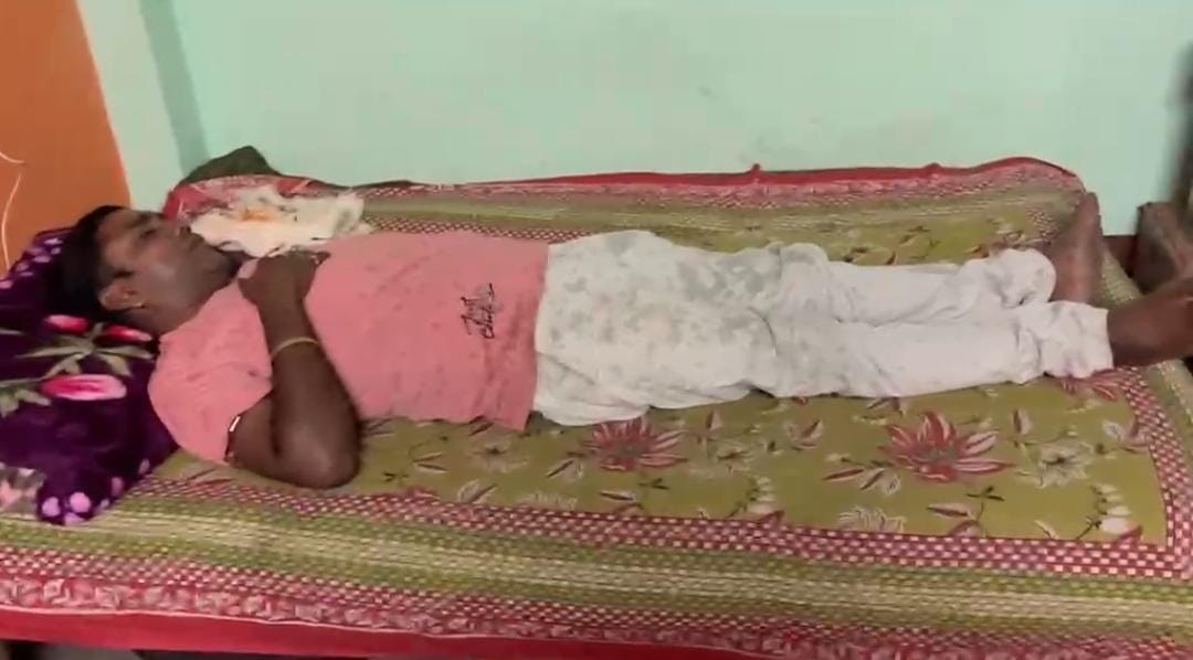 তোলা দিতে অস্বীকার, অ্যাম্বুলেন্স চালককে মারধরের অভিযোগ প্রাক্তন তৃণমূল কাউন্সিলরের বিরুদ্ধে