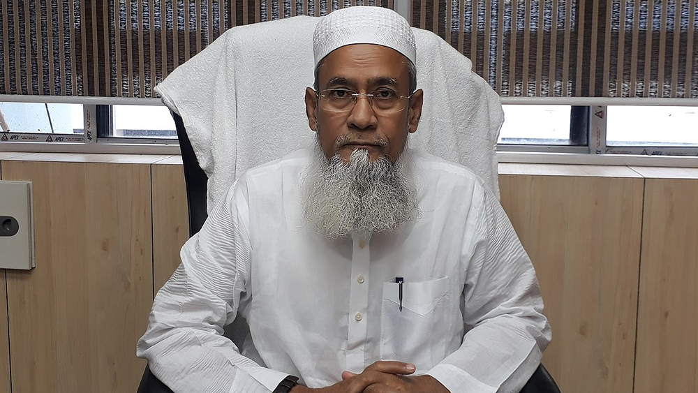 মাইক খোলা নিয়ে তুঙ্গে বিতর্ক , আদালতের অনুমতিতে পথে নামছে সিদ্দিকুল্লাহ চৌধুরী