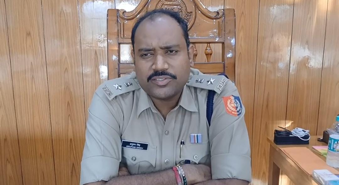 মালদহে কেন্দ্রীয় বাহিনী থাকায় ৪ মাস ধরে বন্ধ স্কুল, ভোগান্তির মুখে পড়ুয়ারা