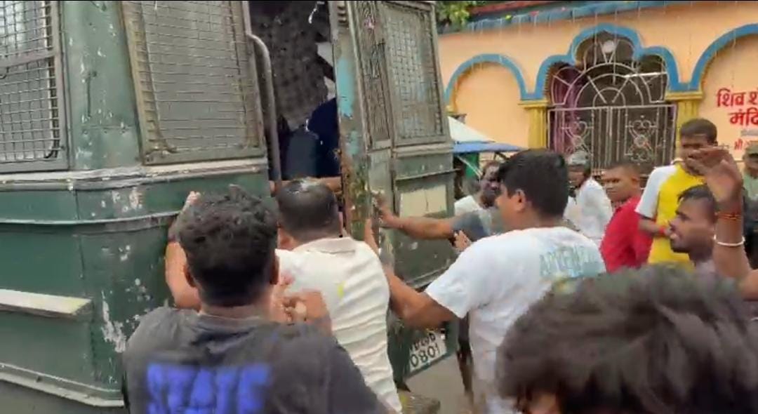 খুন-তোলাবাজির অভিযোগ, আগ্রা থেকে গ্রেফতার জগদ্দলের প্রাক্তন তৃণমূল বিধায়কের ভাগ্নে