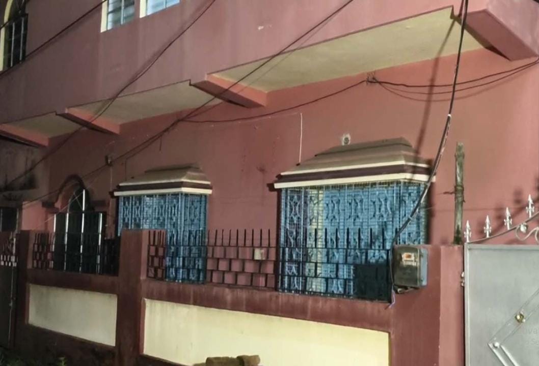 টুলু মন্ডলের যোগের সম্ভাবনা , এবার বীরভূমে ভূমি দফতরের কর্মীর বাড়িতে পুলিশের তল্লাশি