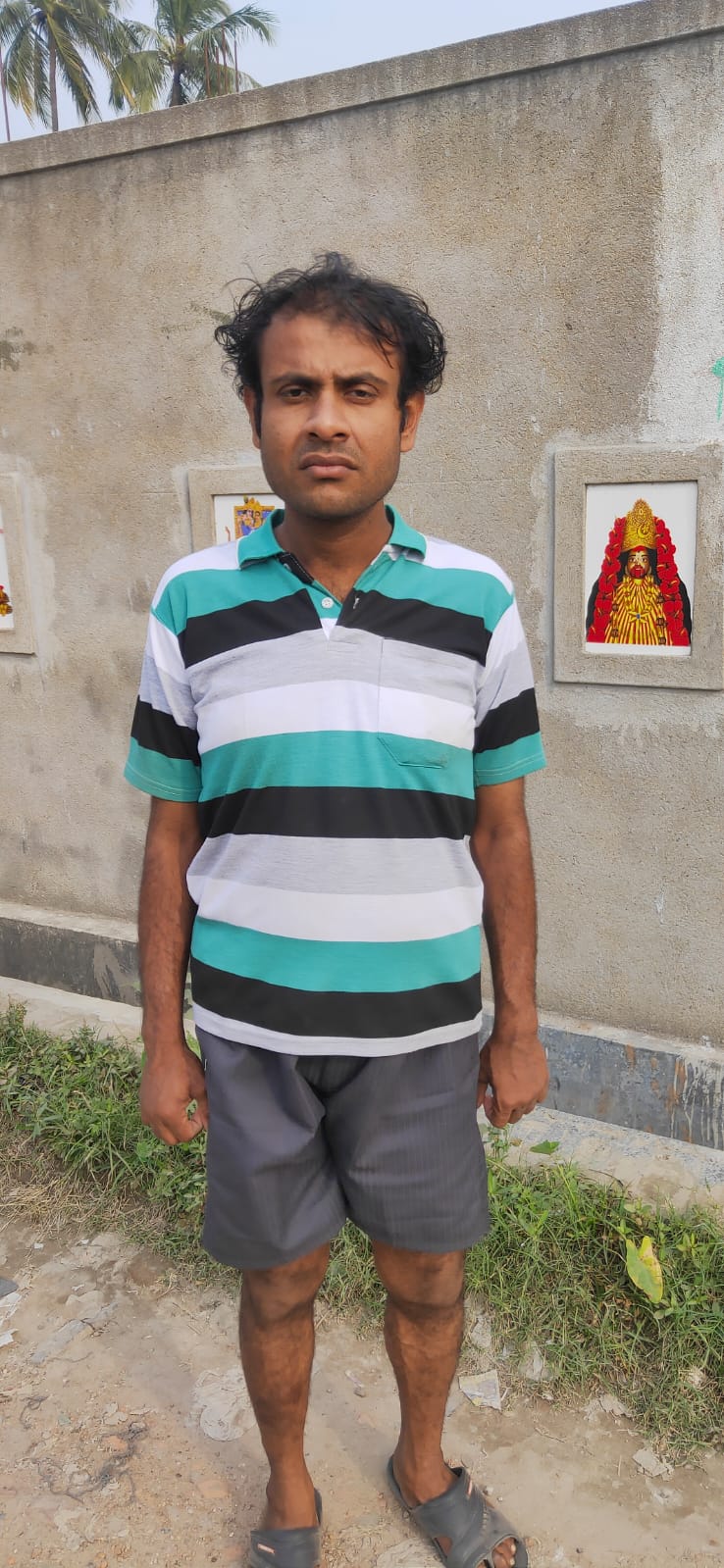 অগ্নিগর্ভ নেপালে পানিহাটির যুবক , পরিত্রতা হ্যাম রেডিও