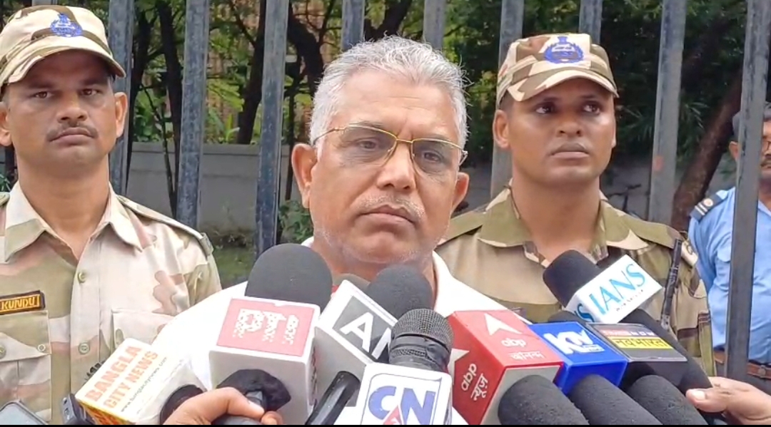 বামপন্থীদের হাত ধরেই দেশদ্রোহী তৈরি , কমিউনিস্টদের নিশানা করে তোপ দিলীপ ঘোষের