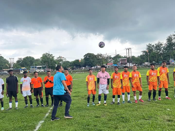 উৎসাহিত তরুণ প্রজন্ম , শিলিগুড়ির দাগাপুর মাঠে শুরু সুপার কাপ