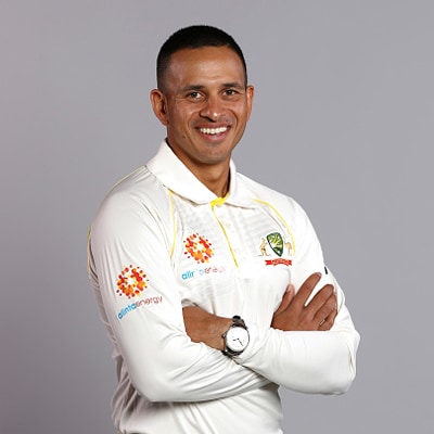 বাইশ গজকে বিদায় জানানোর আগেই চাকরি পাকা , ক্রিকেট জীবন নিয়ে আতঙ্কে খোয়াজা