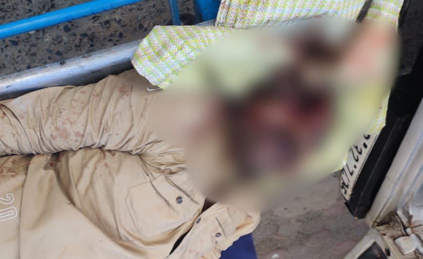 পিকআপ ভ্যানের ধাক্কায় মর্মান্তিক মৃত্যু পুলিশ কর্মীর , শোকের ছায়া পরিবারে
