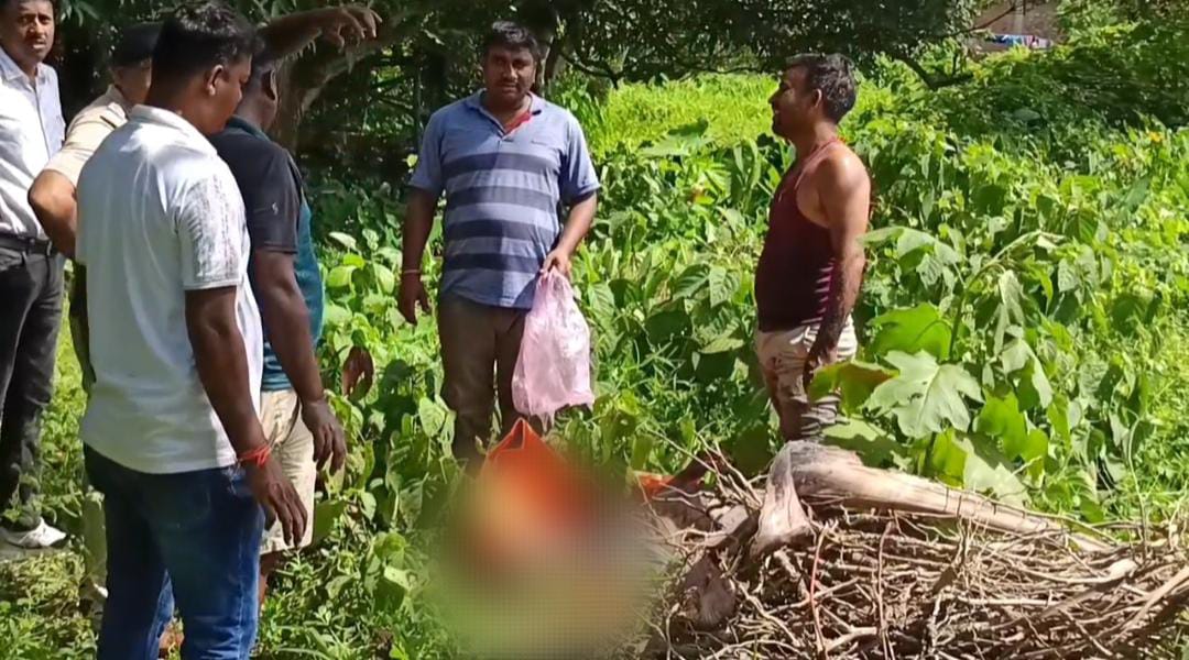 ব্যারাকপুরে খাল থেকে উদ্ধার মৃতদেহ , তীব্র চাঞ্চল্য গোটা এলাকায়