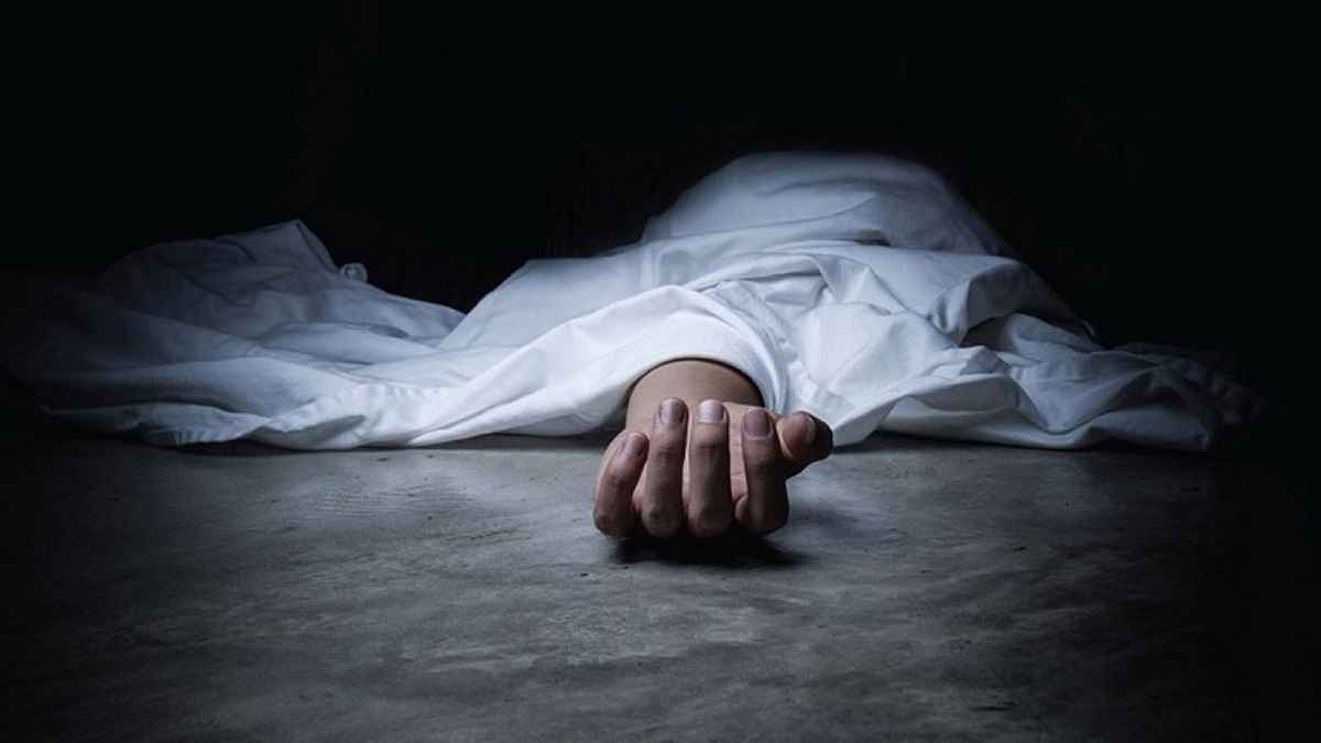 বাসন্তী হাইওয়েতে উদ্ধার অজ্ঞাত পরিচয়ের মহিলার দেহ , চাঞ্চল্য এলাকায়