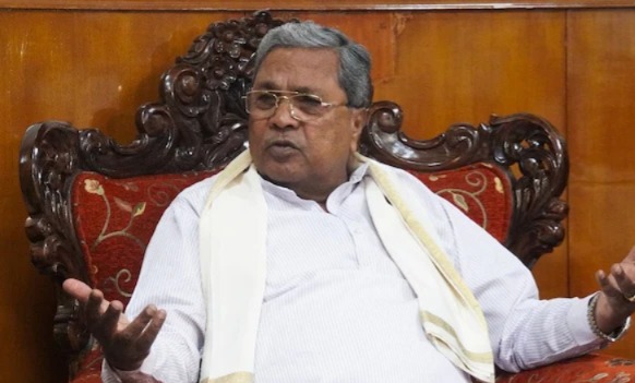 “হিন্দুত্ব সকলকে সমান অধিকার দিলে, কেন এত ধর্মবদল?” বিতর্কিত মন্তব্য সিদ্দারামাইয়ার