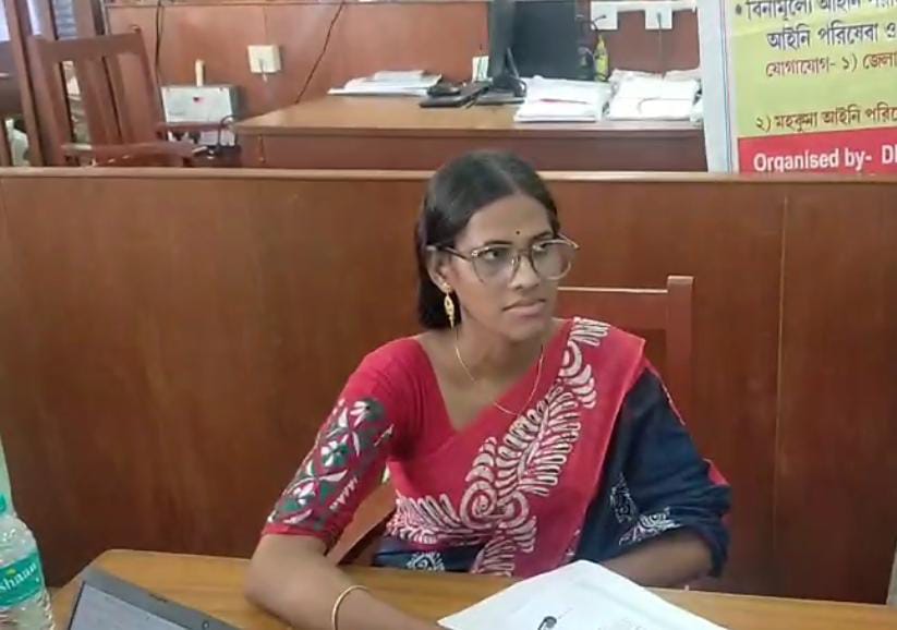 অভাবের সংসার থেকে হাতের মুঠোয় সরকার , মেম্বার জজের ভূমিকায় রূপান্তরিত মহিলা