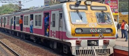 যাত্রীদের জন্য সুখবর , বিধাননগর - কল্যানী রুটে চালু লোকাল ট্রেন পরিষেবা
