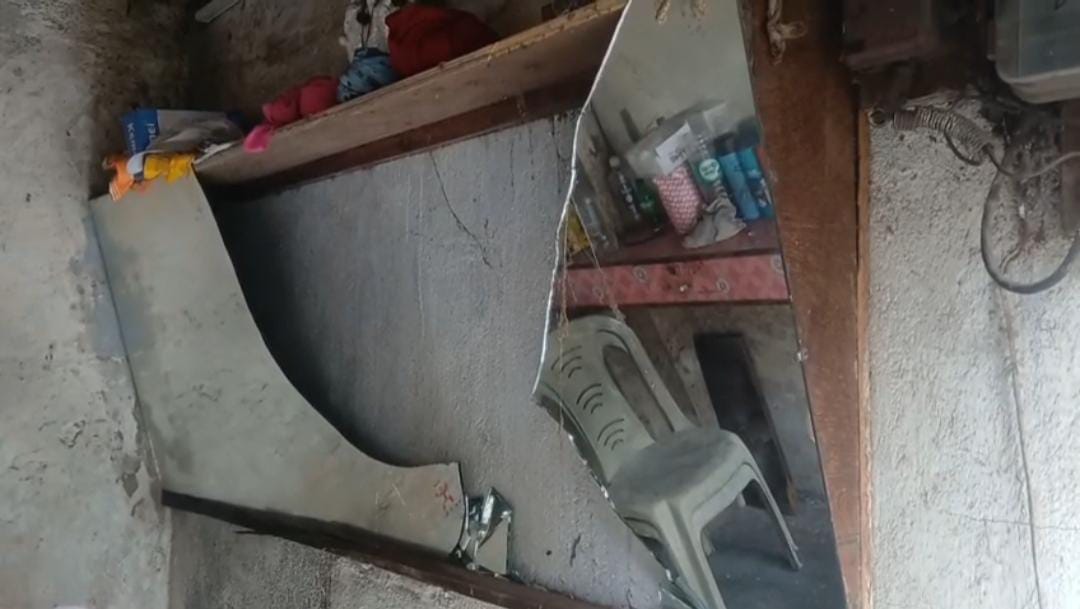 ফের পানিহাটিতে দুষ্কৃতীর দাপট , তোলা চেয়ে না পাওয়ায় ভাঙচুর ব্যবসায়ীর দোকান