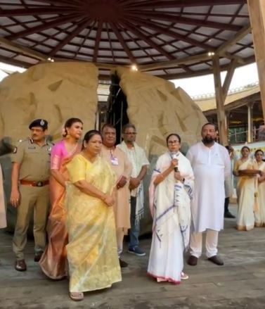আমারও শরীর খারাপ, সবাই সাবধান থাকুন , আবহাওয়া নিয়ে  সতর্কতা মুখ্যমন্ত্রীর