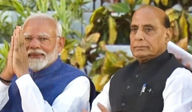 “অবসর নয়, ২০২৯ ও ২০৩৪-এ প্রধানমন্ত্রী হবেন মোদি”, মন্তব্য রাজনাথের